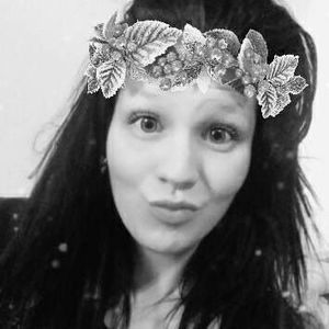 Meet your Posher, Katelynn